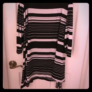 Chico NWOT size 3 black and white striped tunic